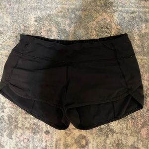 Lululemon Black Size 4 Speed Up Shorts